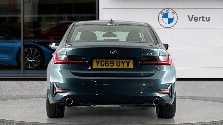 BMW 3 Series 320i SE 4dr Step Auto Petrol Saloon